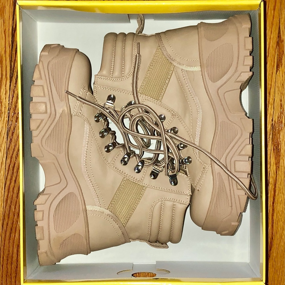 Buffalo Fendo Lace Up Boots, Cream, Size: 6.5W